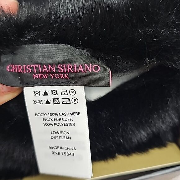 Christian Siriano Cashmere Gloves NIB - Picture 4 of 4